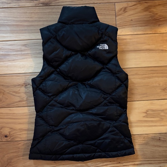 The North Face Women's Quilted Black Vest - Picture 2 of 6